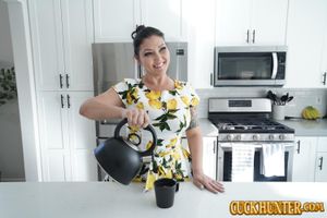 Busty 50s Housewife Claire Dames Gets Cuckold Creampie - Photo 445