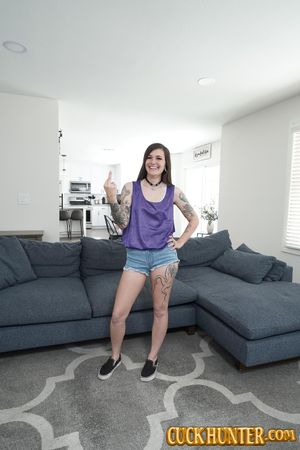 Petite Girlfriend Luna Lovely Takes Big Dick Cuckold Creampie - Photo 342