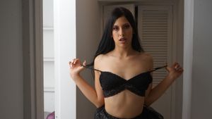 Sexy Home Video For Latina Teen Boyfriend - Photo 39