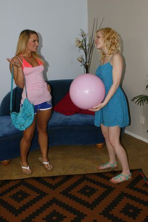 Blonde Teen Friends Unwind After The Beach - Photo 260