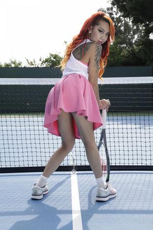 Asian stepsisters Katelyn Kei and Kimberly Chi take a tennis break - Photo 112
