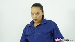 Big Tits Lesbian Seduces Her Painter For Sex - Photo 80