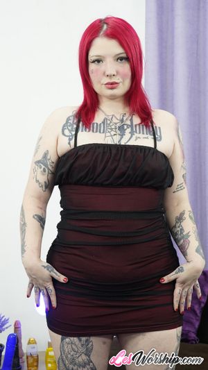 Hot Tattooed Redhead Massage Her Friend and Hot Lesbian Sex - Photo 134