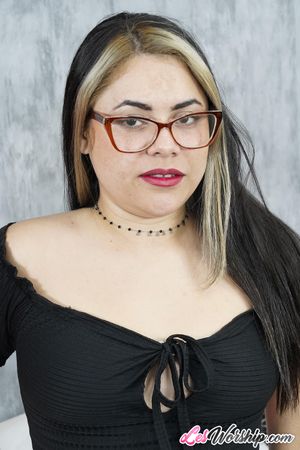 Latina Lesbian Fun: Maah Baby and Bibi Houari's Anal Toy Extravaganza - Photo 20