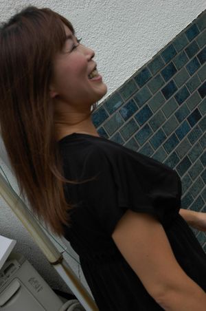Eager Japanese cougar loves getting her pussy prodded - Photo 36