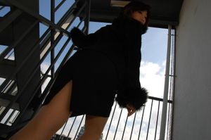 Mature Japanese secretary bends over to take cock deep - Photo 23