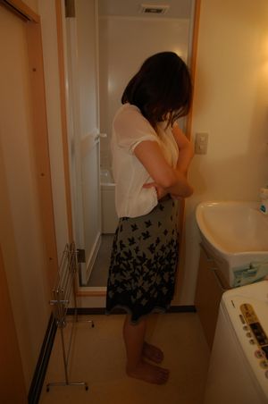 Japanese cougar bares it all to have her pussy drilled - Photo 168