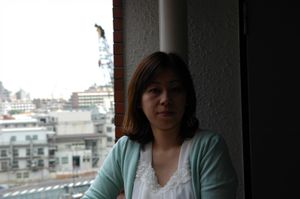 Japanese cougar bares it all to have her pussy drilled - Photo 5