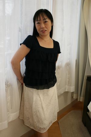 Mature Japanese babe enjoys toys and cock inside her - Photo 36