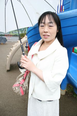 Mature Japanese babe enjoys toys and cock inside her - Photo 8