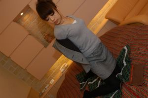 Seductive cougar spreads her slender legs for creampie - Photo 30