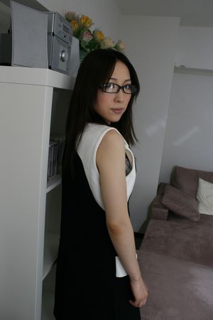 Adorable cougar wearing glasses pumped full of creampie - Photo 39