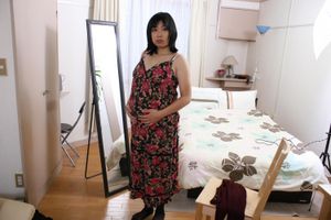 Pregnant milf is craving hot creampie - Photo 43