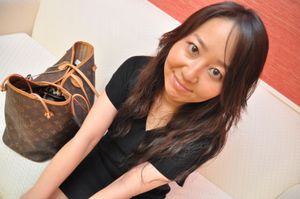 Japanese MILF gets her hairy pussy filled with cum - Photo 1