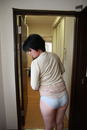 Japanese MILF enjoys creampie pleasures - Photo 129