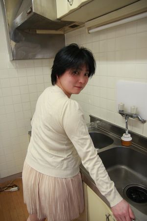 Japanese MILF enjoys creampie pleasures - Photo 42