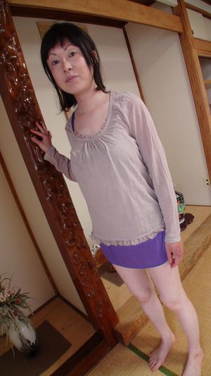 Busty Japanese cougar Sayoko Sekiyama creampie - Photo 72