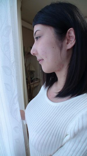 Petite amateur Japanese teen squeals and takes in a big creampie - Photo 28