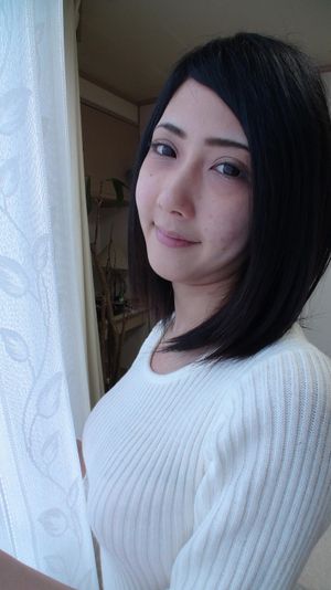 Petite amateur Japanese teen squeals and takes in a big creampie - Photo 29