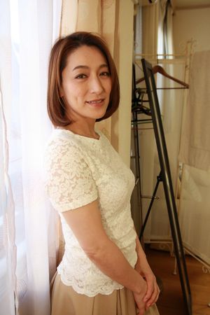 Japanese cougar so sexy she gets two creampies - Photo 90