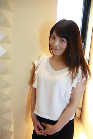 Professional Japanese cougar knows her way around a hard cock - Photo 23