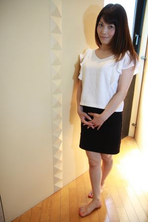Professional Japanese cougar knows her way around a hard cock - Photo 26