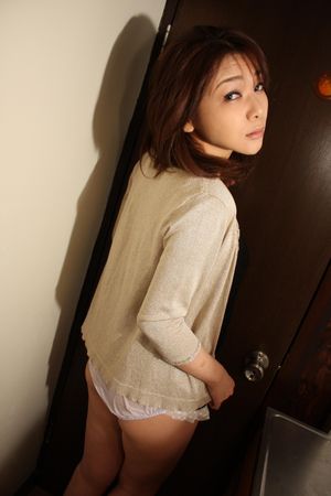 Tight Japanese Cougar Loves Her Toys - Photo 144