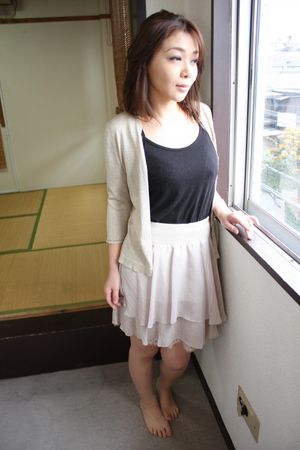 Tight Japanese Cougar Loves Her Toys - Photo 42