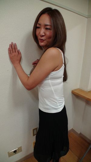 Curvy Japanese MILF Squirts With Pleasure - Photo 38