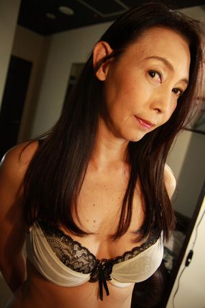 Slender Mature Japanese Babe Rides Dick POV Until Creampie - Photo 194