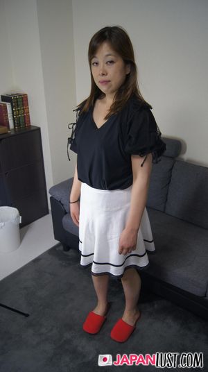 Japanese Cougar Lifts Skirt For Hairy Pussy Sex And Creampie - Photo 133