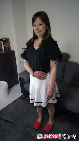 Japanese Cougar Lifts Skirt For Hairy Pussy Sex And Creampie - Photo 135