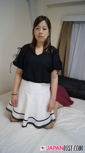 Japanese Cougar Lifts Skirt For Hairy Pussy Sex And Creampie - Photo 246
