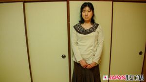 Japan MILF Gets Her Hairy Pussy Used And Filled With Cum - Photo 8