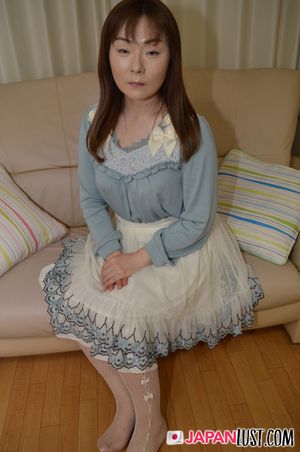 Japanese Granny Wants To Ride Younger Cock POV - Photo 6