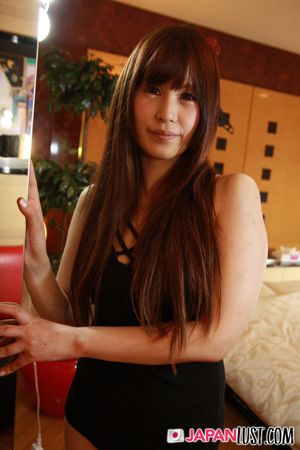 Cute Japanese MILF Amateur Worships Cock For Creampie - Photo 79