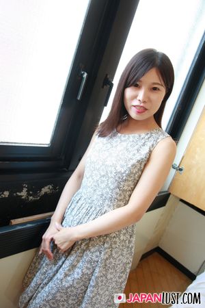 Shy Japanese MILF Amateur Takes POV Cock To Creampie - Photo 38
