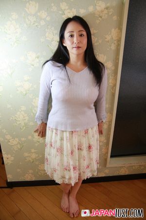 Japanese Cougar With Nice Tits POV Sex And Creampie - Photo 57