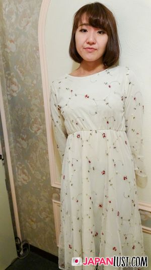 Japanese MILF Loves Getting Pussy Used For POV Creampie - Photo 19