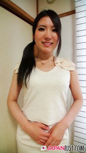 Sexy Japanese Amateur Gets POV Toys And Creampie - Photo 18