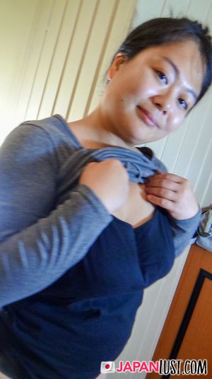 Chubby Japanese MILF Loves Feeling Cum Inside Her - Photo 106