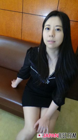 Japanese MILF Pleases Us With Her Pussy - Photo 35