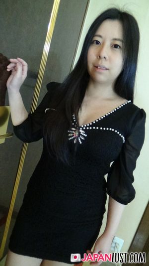 Japanese MILF Pleases Us With Her Pussy - Photo 84