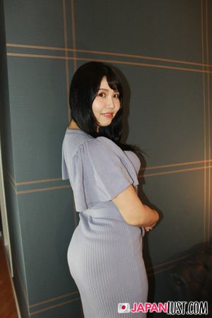 Japanese MILF With Juicy Body Rides Cock POV - Photo 43