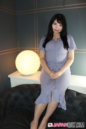 Japanese MILF With Juicy Body Rides Cock POV - Photo 44