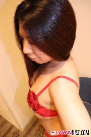 Adorable Japanese MILF Freshly Shaved For Creampie - Photo 585