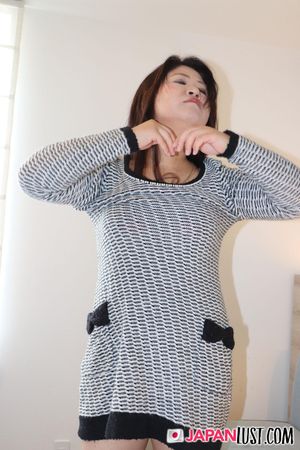 Chubby Japanese MILF Eager To Take POV Cock - Photo 52