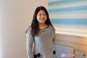 Chubby Japanese MILF Eager To Take POV Cock - Photo 67