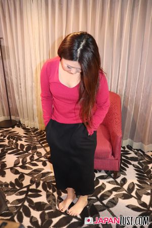 Japanese MILF Lives To Please And Take Creampie - Photo 315
