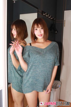 Soft Japanese MILF Loves Grinding On Cock POV - Photo 51
